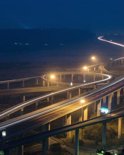Technology trends 2026: what mid-market leaders should act on