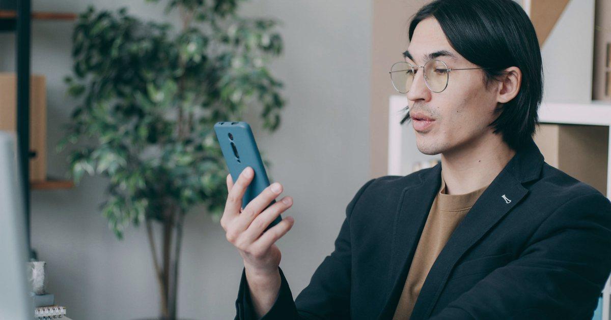 Mobile Product Accelerator für KI-fähige Apps: wiederverwendbare Grundbausteine für Authentifizierung, Push, Offline und Zahlungen