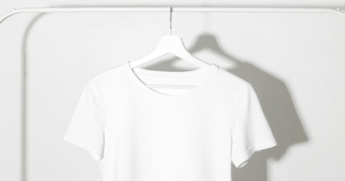 Product personalization software with AI design suggestions: let shoppers design what they buy