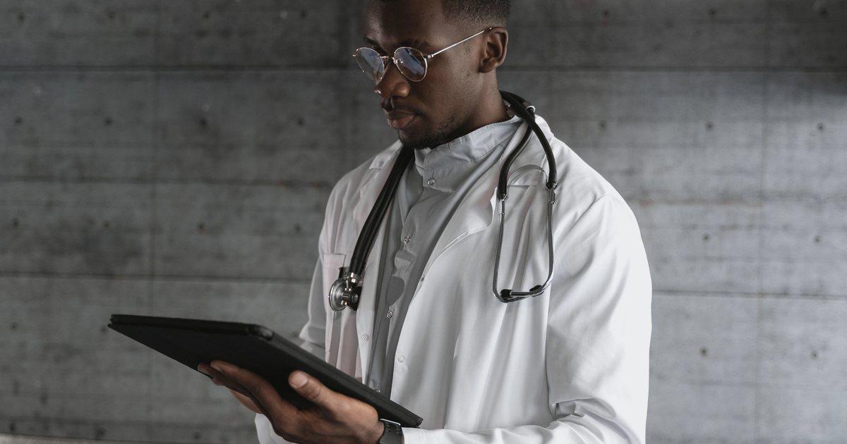 Operations and workflow platform for an anonymous healthcare client